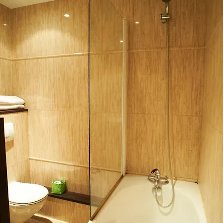 Hotel L'scale De Ribou 3*